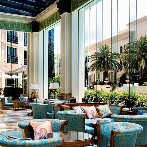 versace palazzo hotel brisbane